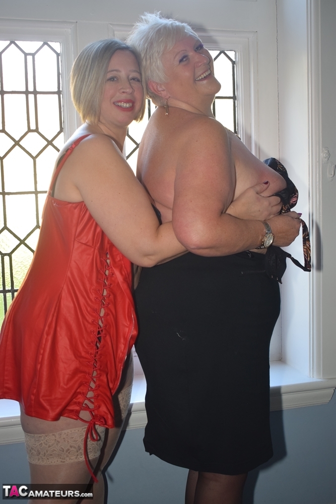 Overweight older lesbians disrobe to nylons before toying their pussies